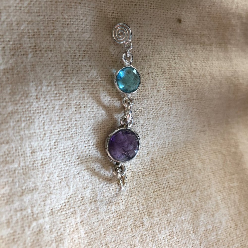 925 SS Amethyst & Blue Topaz Earrings - Picture 4 of 5